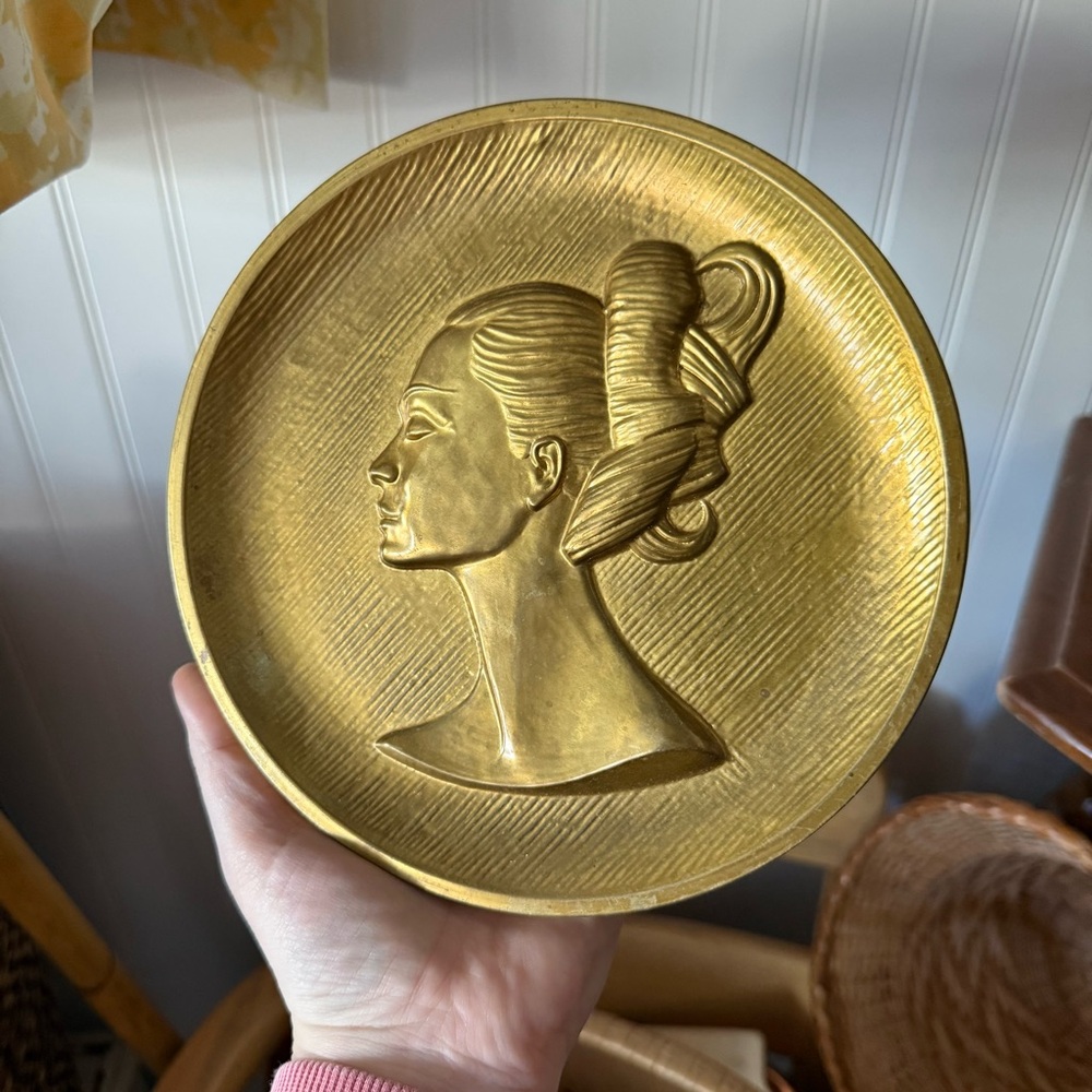 Gold Decorative Wall Plate